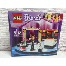 LEGO 41001  Friends Mia's Magic Tricks