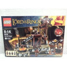 LEGO 9476 The Lord of the Rings The Orc Forge