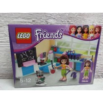 LEGO 3933  Friends Olivia's Invention Workshop