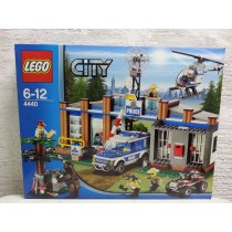 LEGO 4440 City Forest Police Station