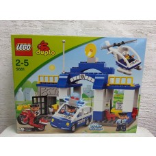 LEGO 5681  DUPLO Police Station