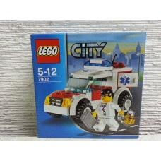 LEGO 7902 City Doctor's Car