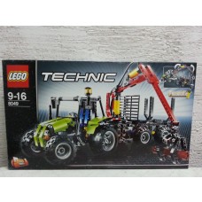 LEGO 8049 TECHNIC  Tractor with Log Loader