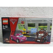 LEGO 8424 Cars Mater's Spy Zone