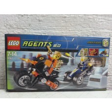 LEGO 8967 Agents Gold Tooth's Getaway