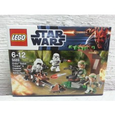 LEGO 9489 Star Wars Endor Rebel Trooper & Imperial Trooper Battle Pack